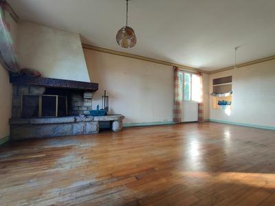 Maison - 86 m² - 4 pièces