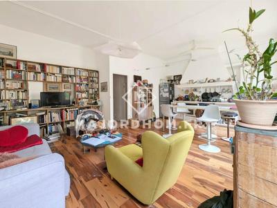 Appartement - 77 m² - 3 pièces