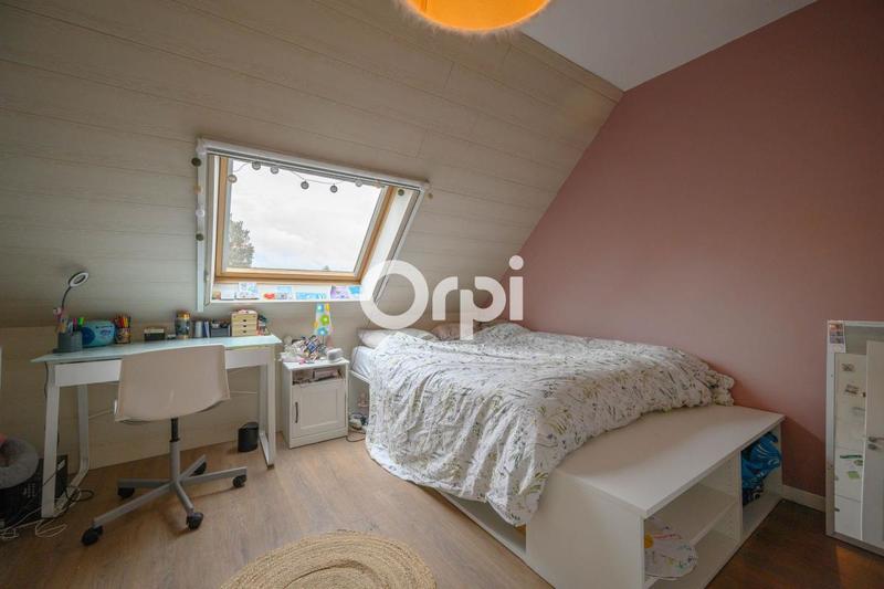 Maison - 137 m² - 6 pièces