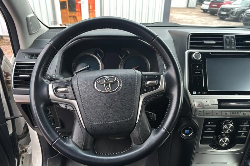 Toyota Land Cruiser Gdj 150 2.8 177 a/T Loung