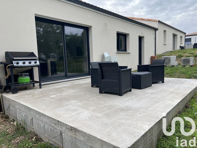 Maison - 92 m² - 5 pièces