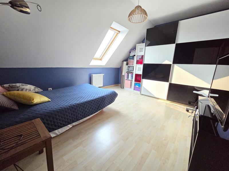 Pavillon - 165 m² - 9 pièces