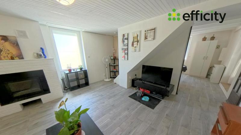 Maison - 92 m² - 5 pièces