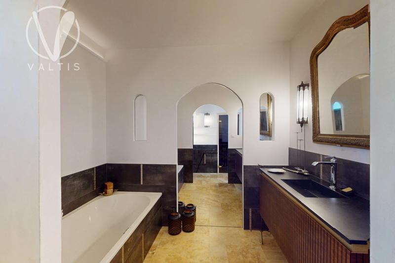 Maison contemporaine - 177 m² - 5 pièces