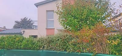 Maison - 91 m² - 5 pièces