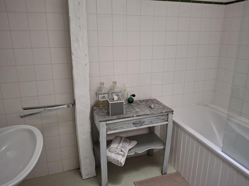 Maison traditionnelle - 388 m² - 11 pièces