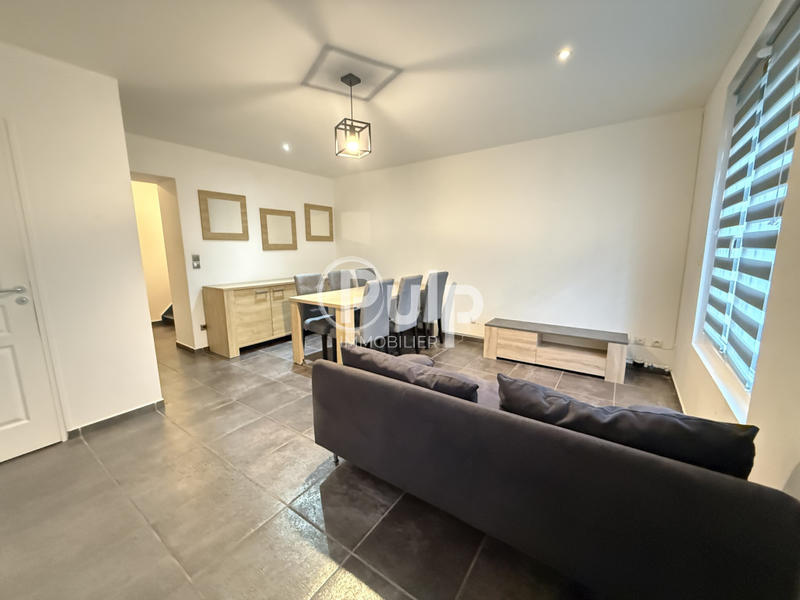 Maison de ville - 85 m² - 5 pièces