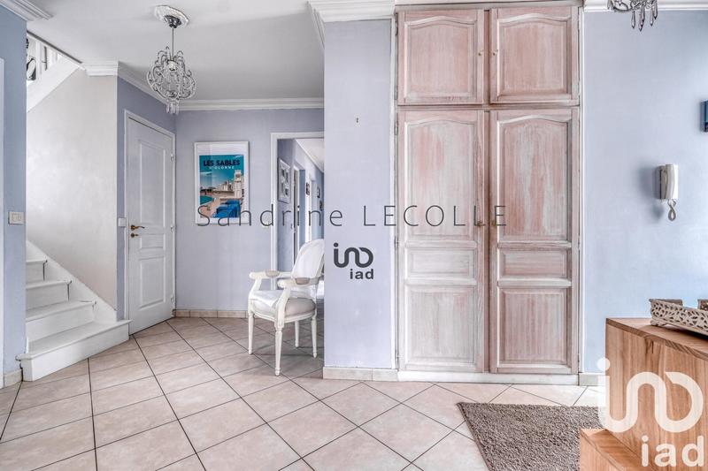 Maison - 194 m² - 7 pièces