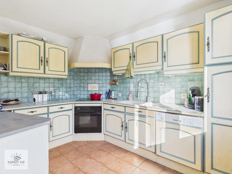 Maison - 106 m² - 6 pièces