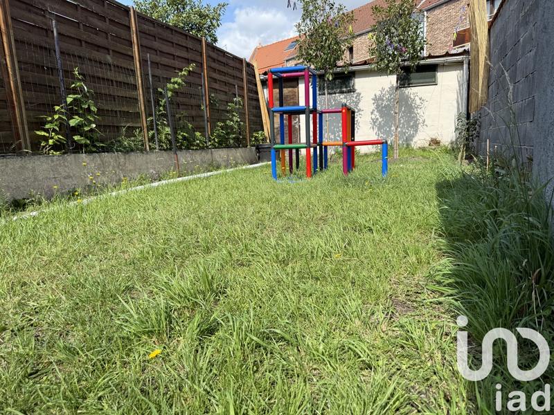 Maison - 93 m² - 4 pièces