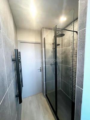 Immeuble - 160 m² - 10 pièces