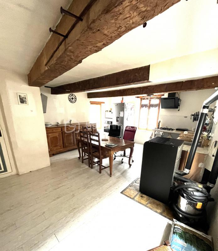 Maison de village - 125 m² - 6 pièces