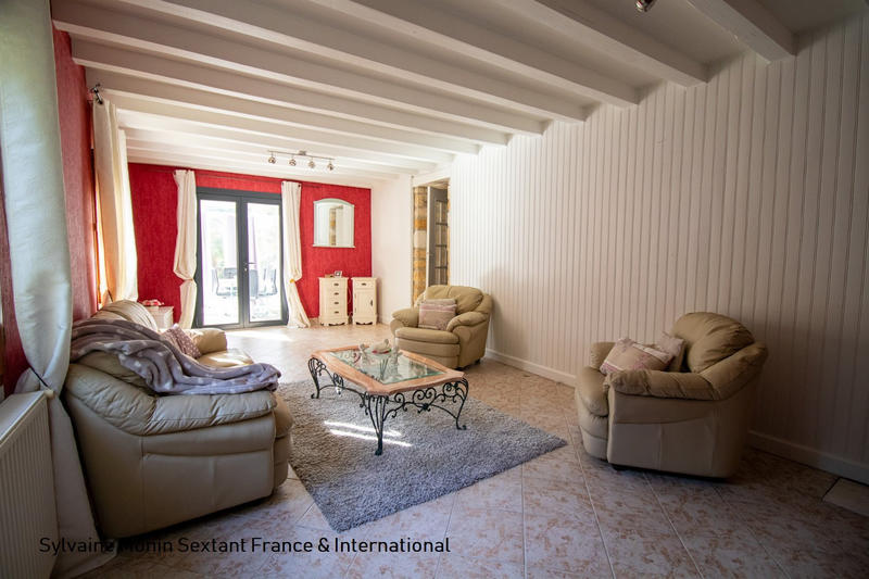 Maison - 400 m² - 14 pièces