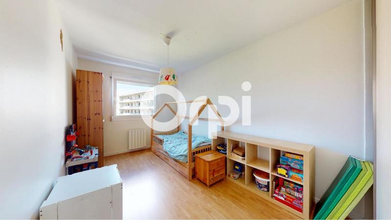 Appartement - 85 m² - 4 pièces