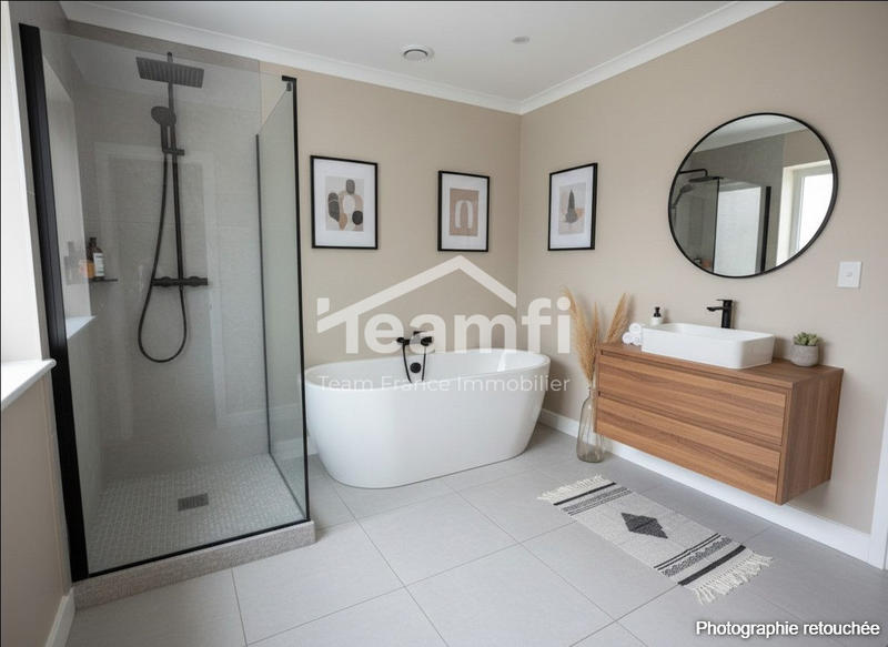 Maison - 95 m² - 4 pièces