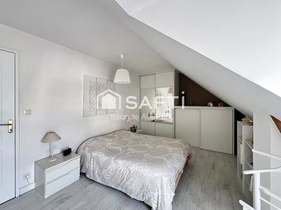 Maison - 94 m² - 4 pièces