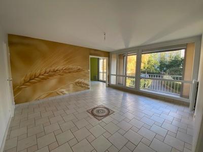 Appartement - 86 m² - 4 pièces