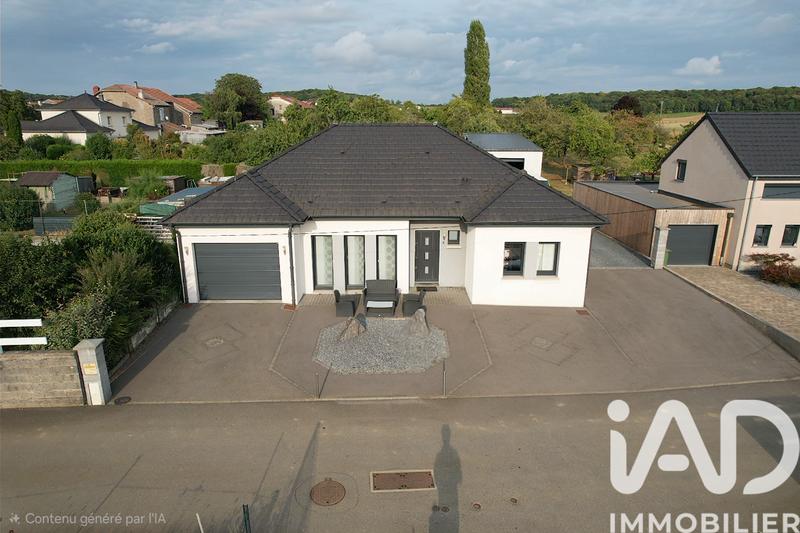 Maison - 121 m² - 4 pièces