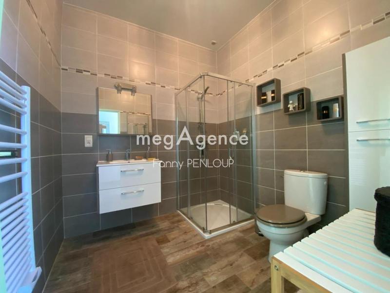 Maison en pierre - 288 m² - 8 pièces