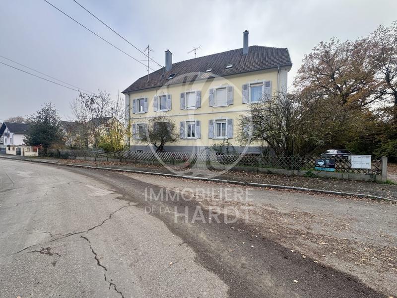 Appartement - 75 m² - 3 pièces