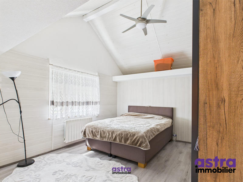 Maison - 100 m² - 7 pièces