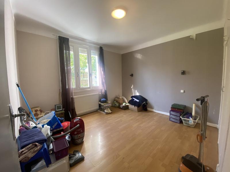 Maison - 141 m² - 7 pièces