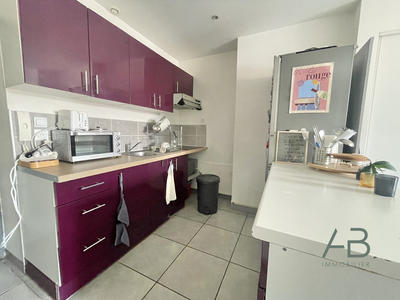 Appartement - 49 m² - 3 pièces