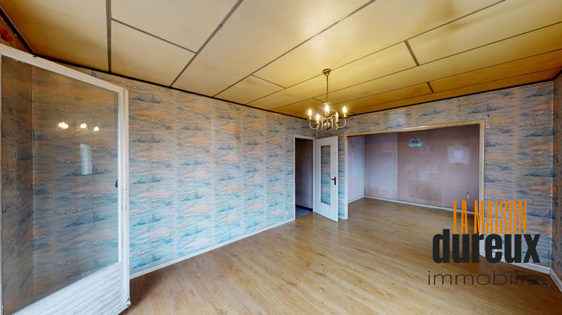 Maison - 107 m² - 5 pièces