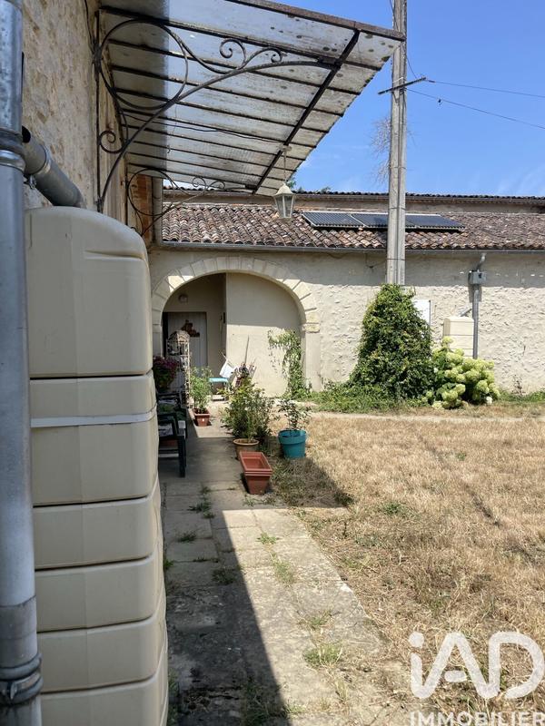 Maison de campagne - 364 m² - 10 pièces