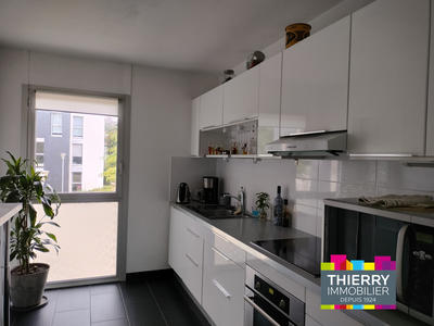 Appartement - 86 m² - 3 pièces