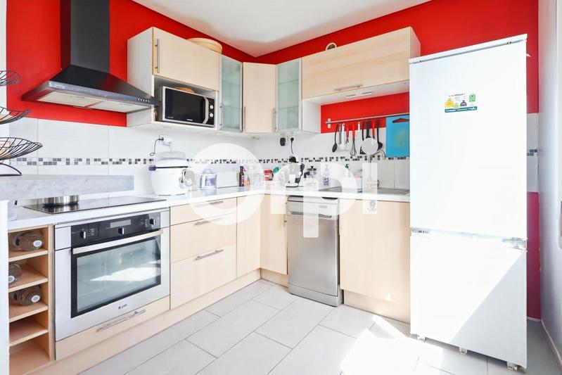 Maison - 82 m² - 5 pièces