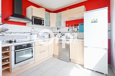 Maison - 82 m² - 5 pièces