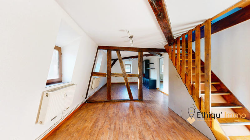 Duplex - 99 m² - 5 pièces