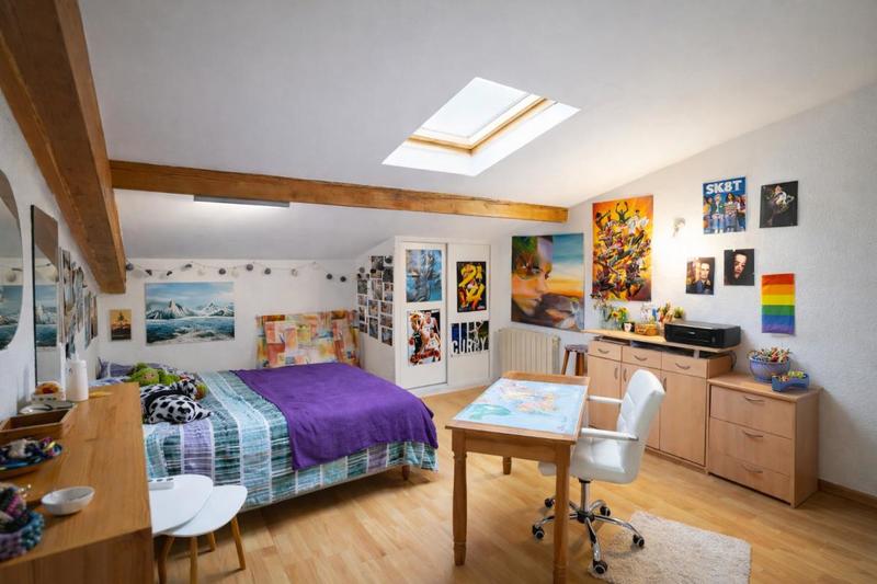 Appartement - 175 m² - 6 pièces