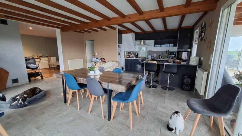 Maison - 130 m² - 6 pièces