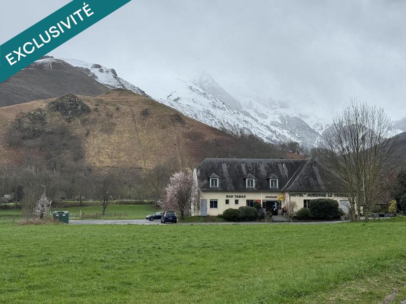 Maison - 600 m² - 15 pièces