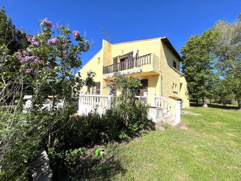 Propriété - 145 m² - 6 pièces