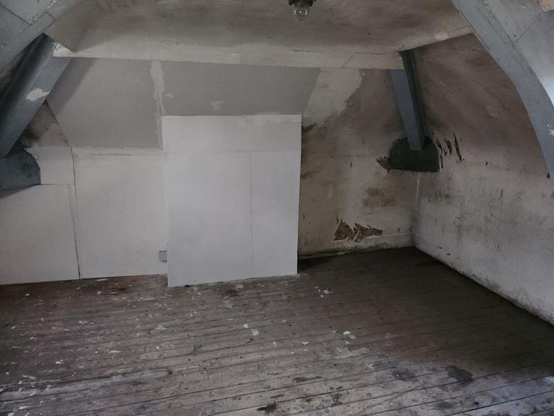 Maison - 137 m² - 6 pièces