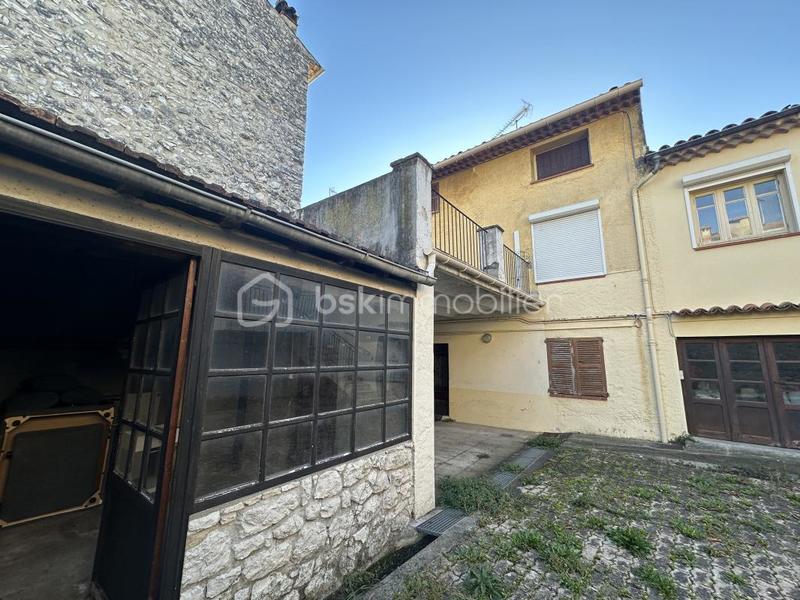 Maison de village - 180 m² - 5 pièces