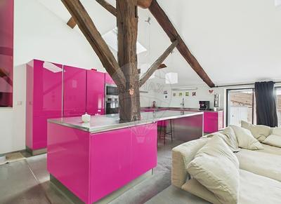 Maison - 230 m² - 8 pièces