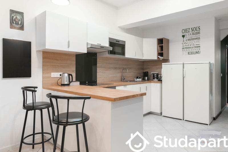 Chambre - 12 m² - 1 pièce