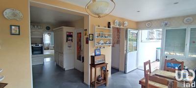 Maison - 162 m² - 6 pièces