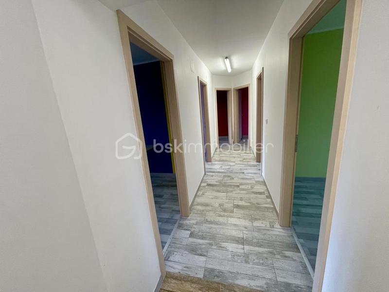 Maison - 200 m² - 8 pièces