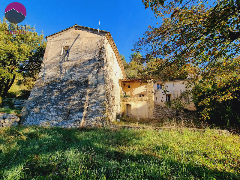 Mas - 500 m² - 13 pièces