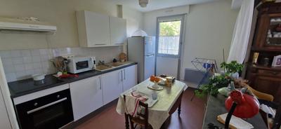 Appartement - 79 m² - 4 pièces