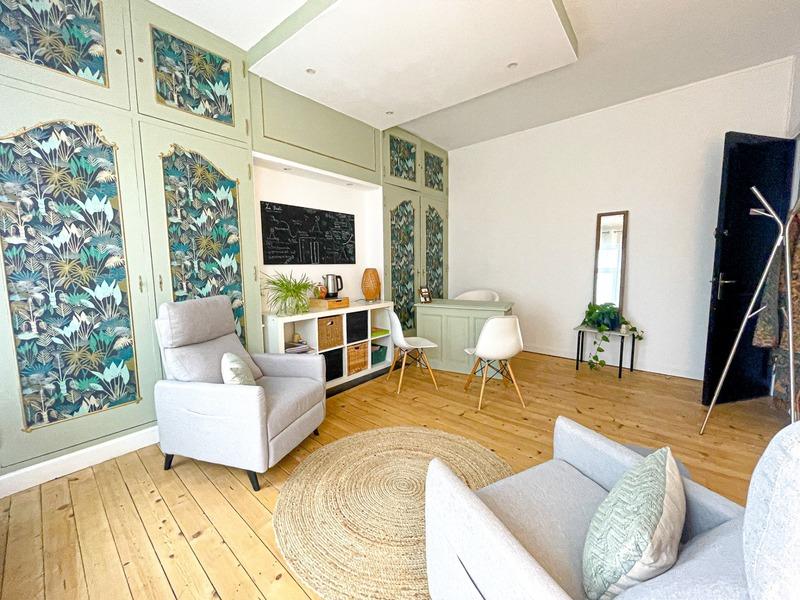 Maison - 228 m² - 7 pièces