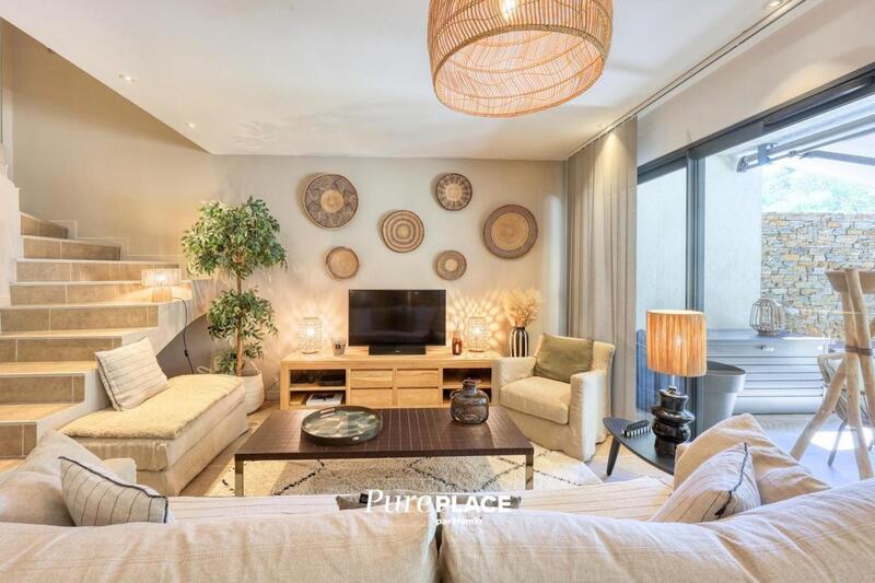 Appartement - 100 m² - 4 pièces