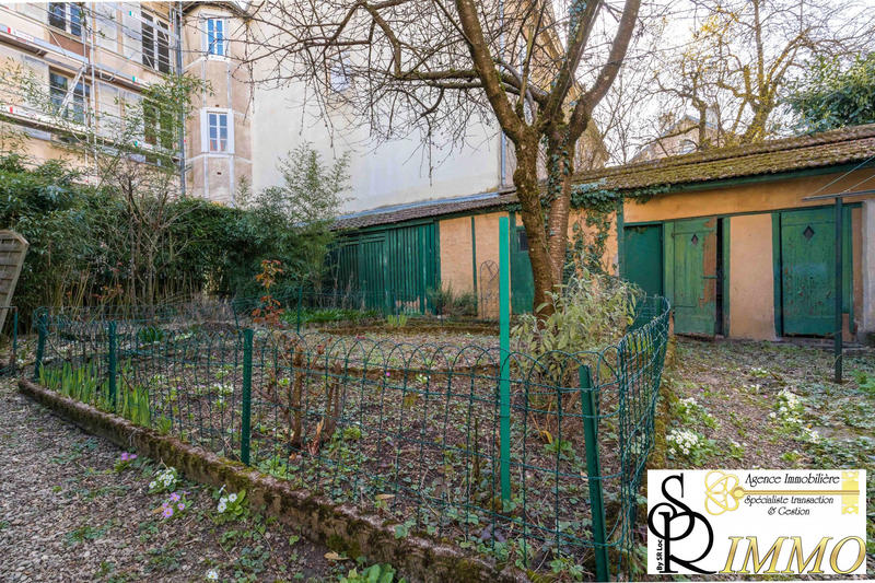 Appartement - 82 m² - 4 pièces