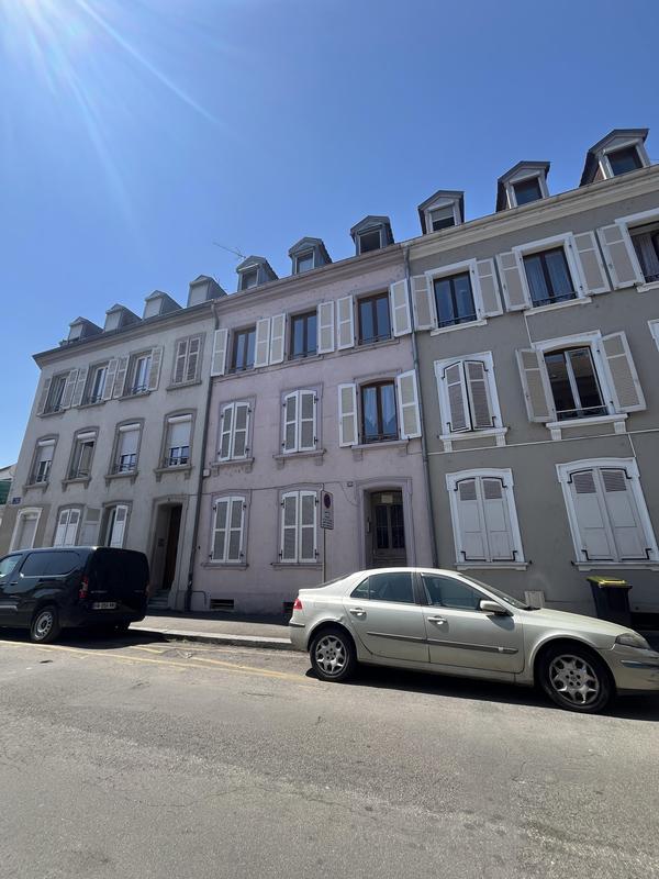 Immeuble - 202 m² - 8 pièces