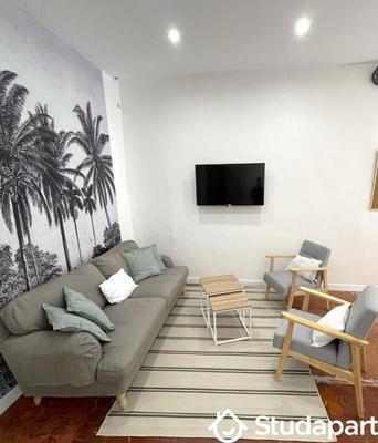 Chambre - 11 m² - 1 pièce